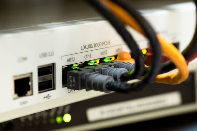 Network Cloud Switch with LAN cables